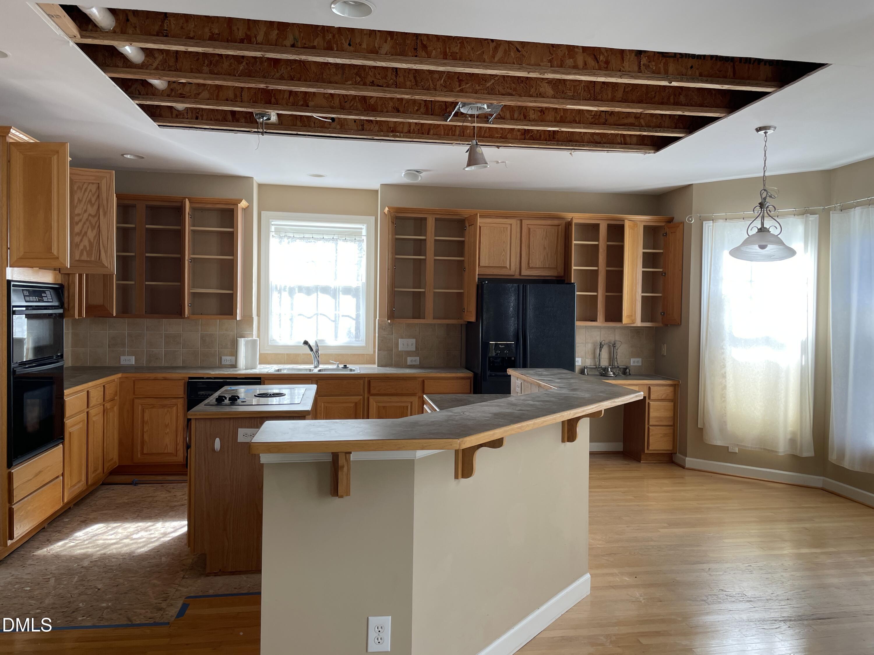 101 Fringe Tree Court, Cary