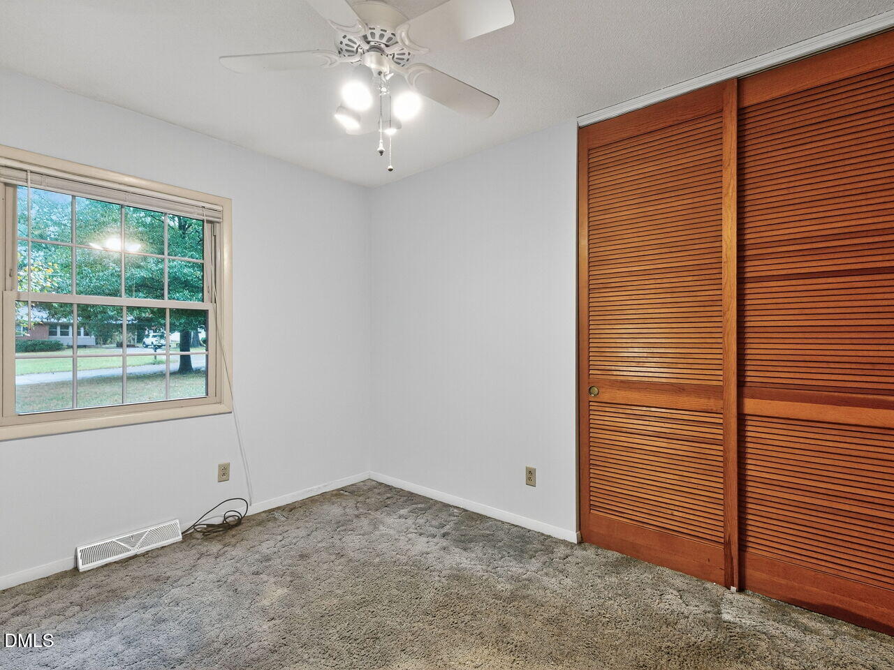 617 S Lakeside Drive