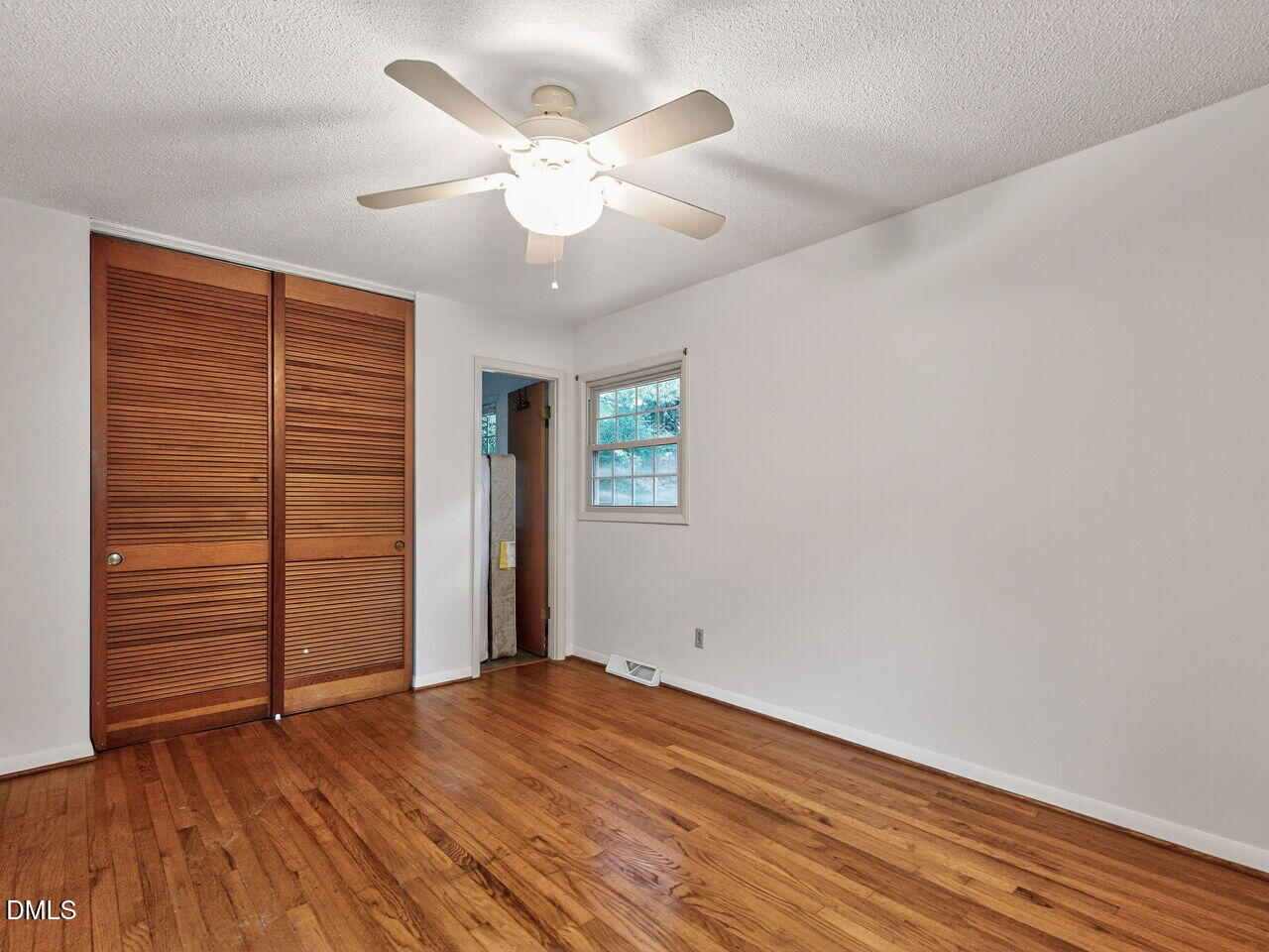 617 S Lakeside Drive