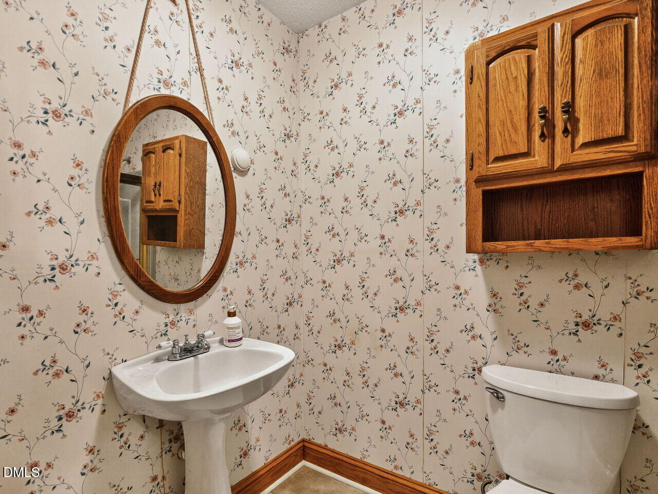 617 S Lakeside Drive