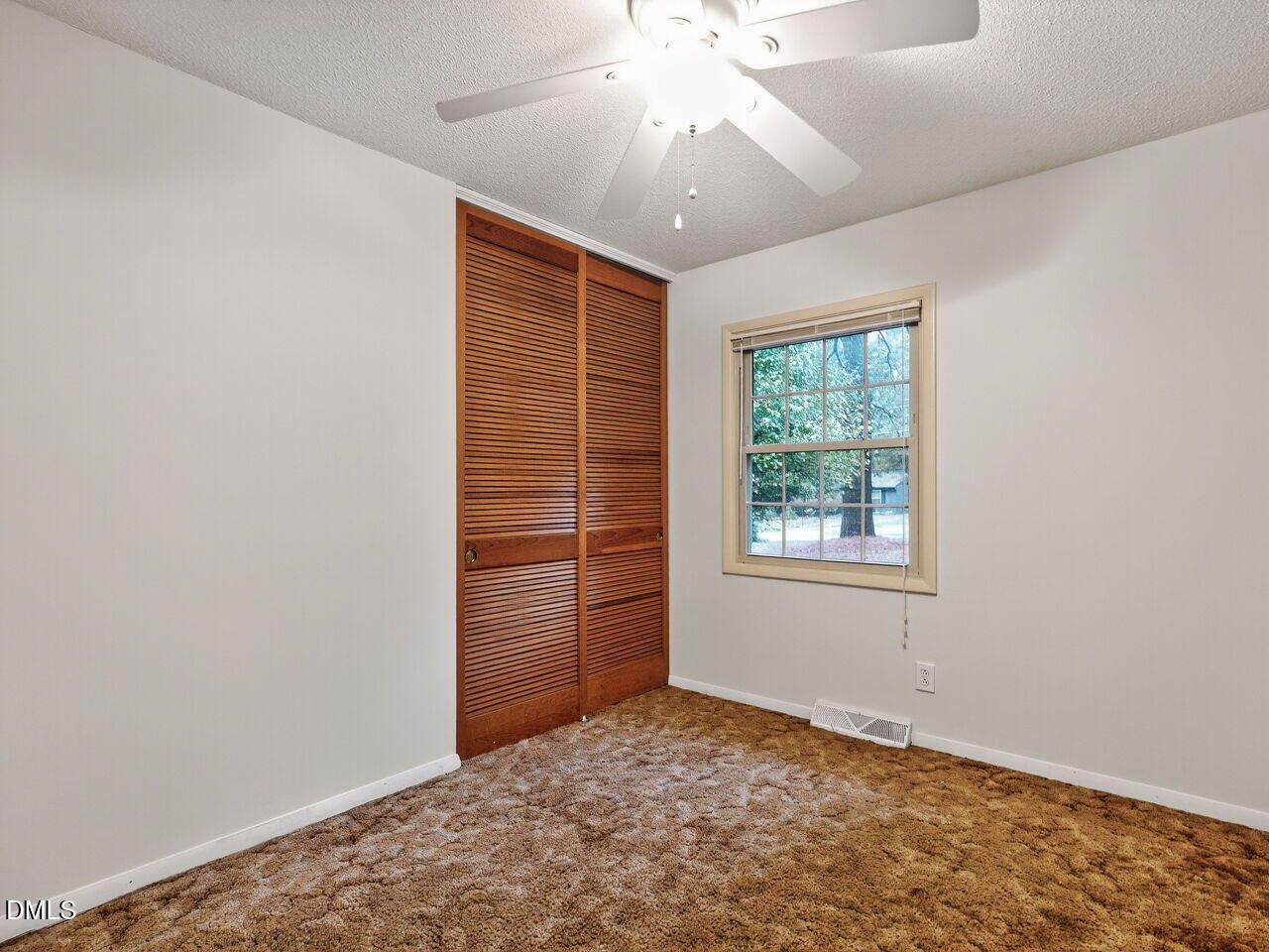 617 S Lakeside Drive