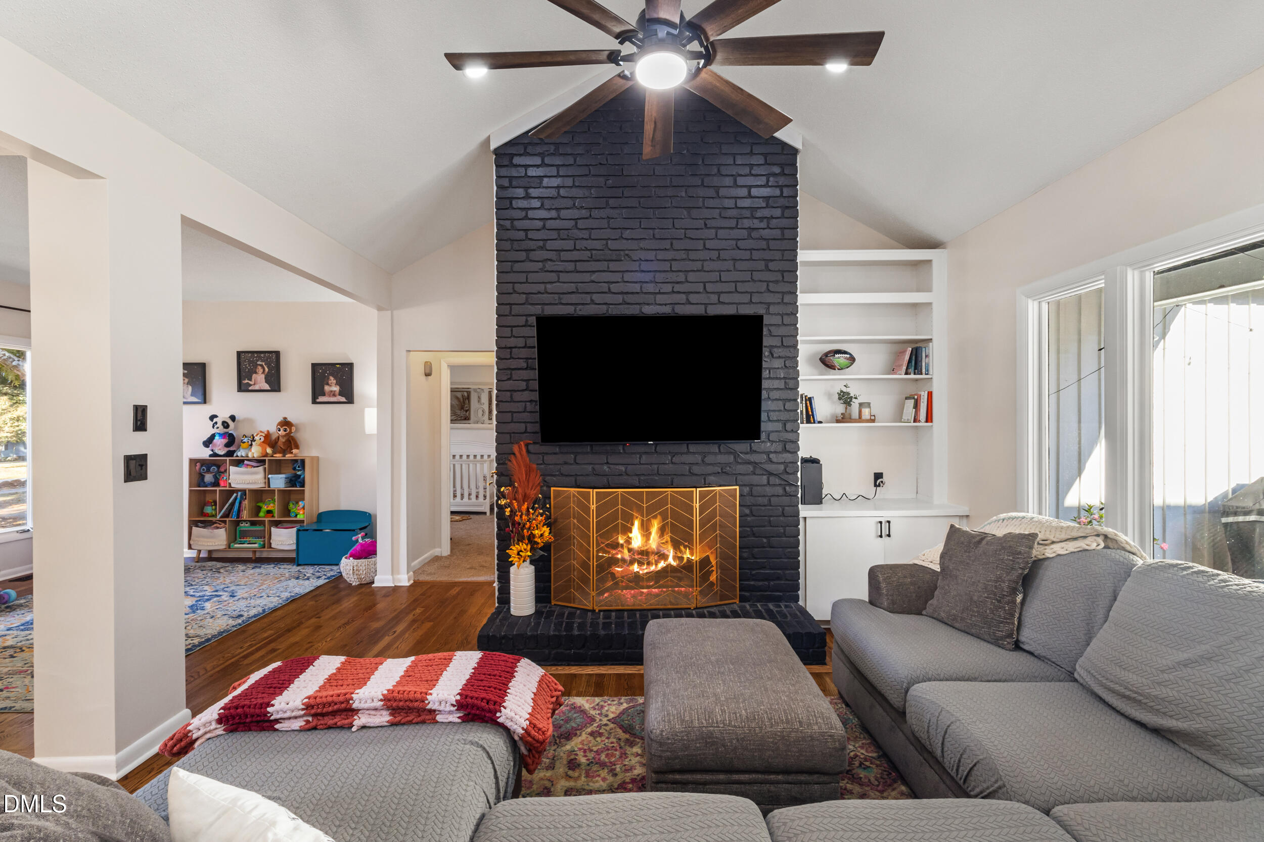 2413 Buffaloe Road