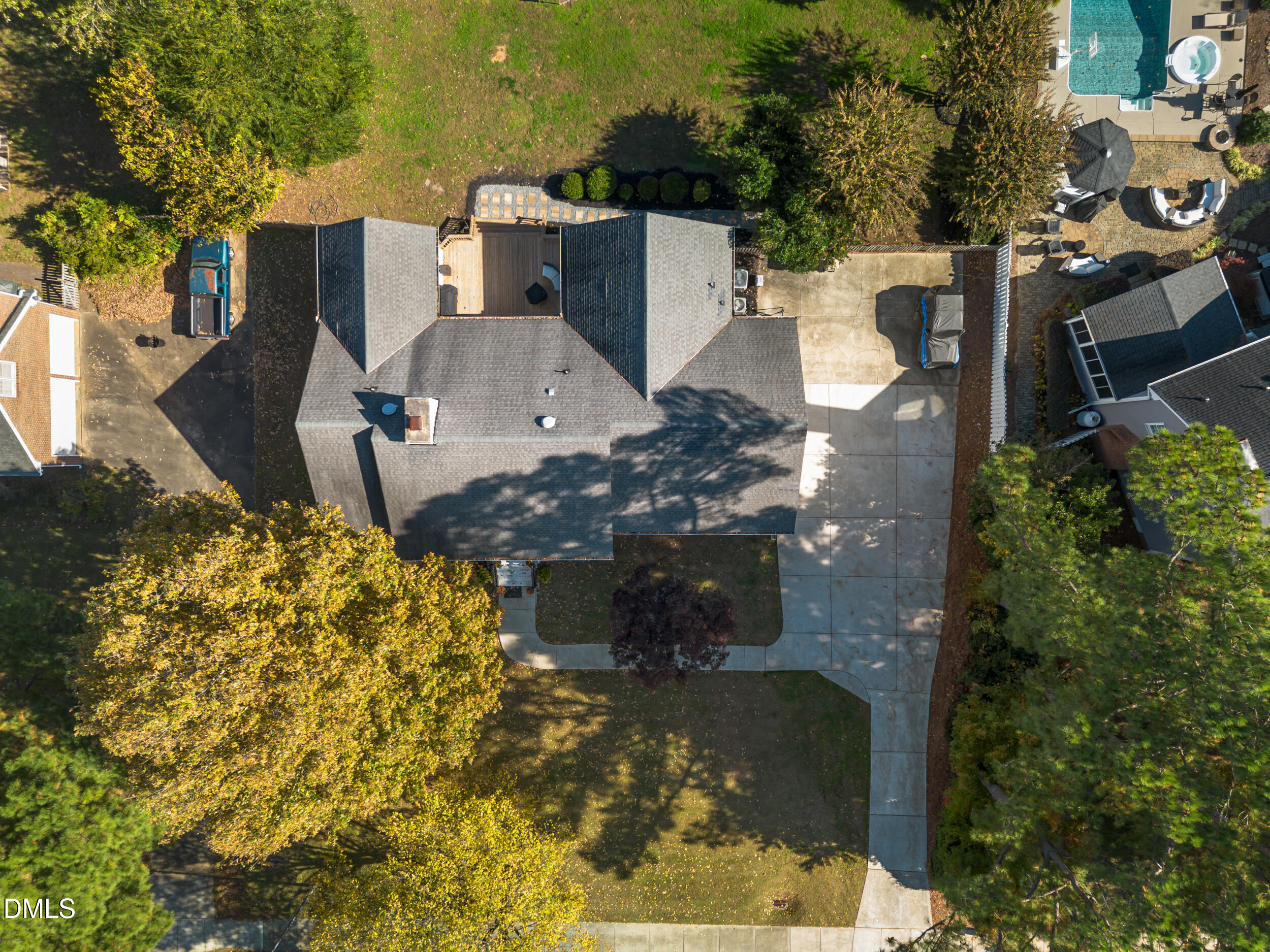 2413 Buffaloe Road
