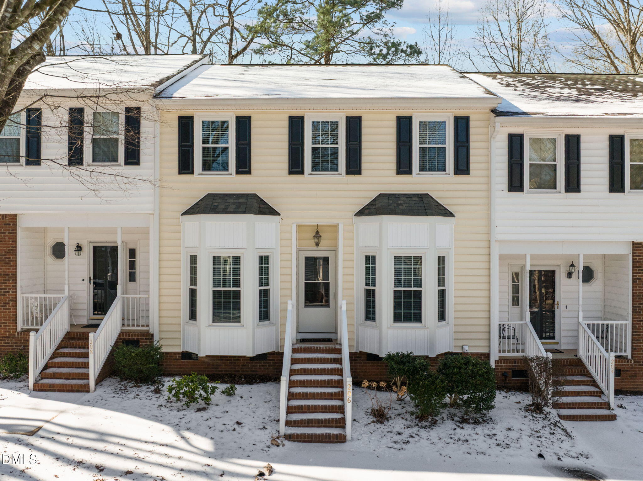 206 Riverwalk Circle