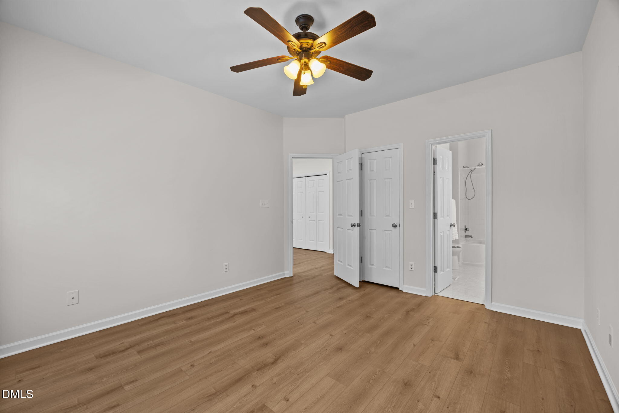 206 Riverwalk Circle