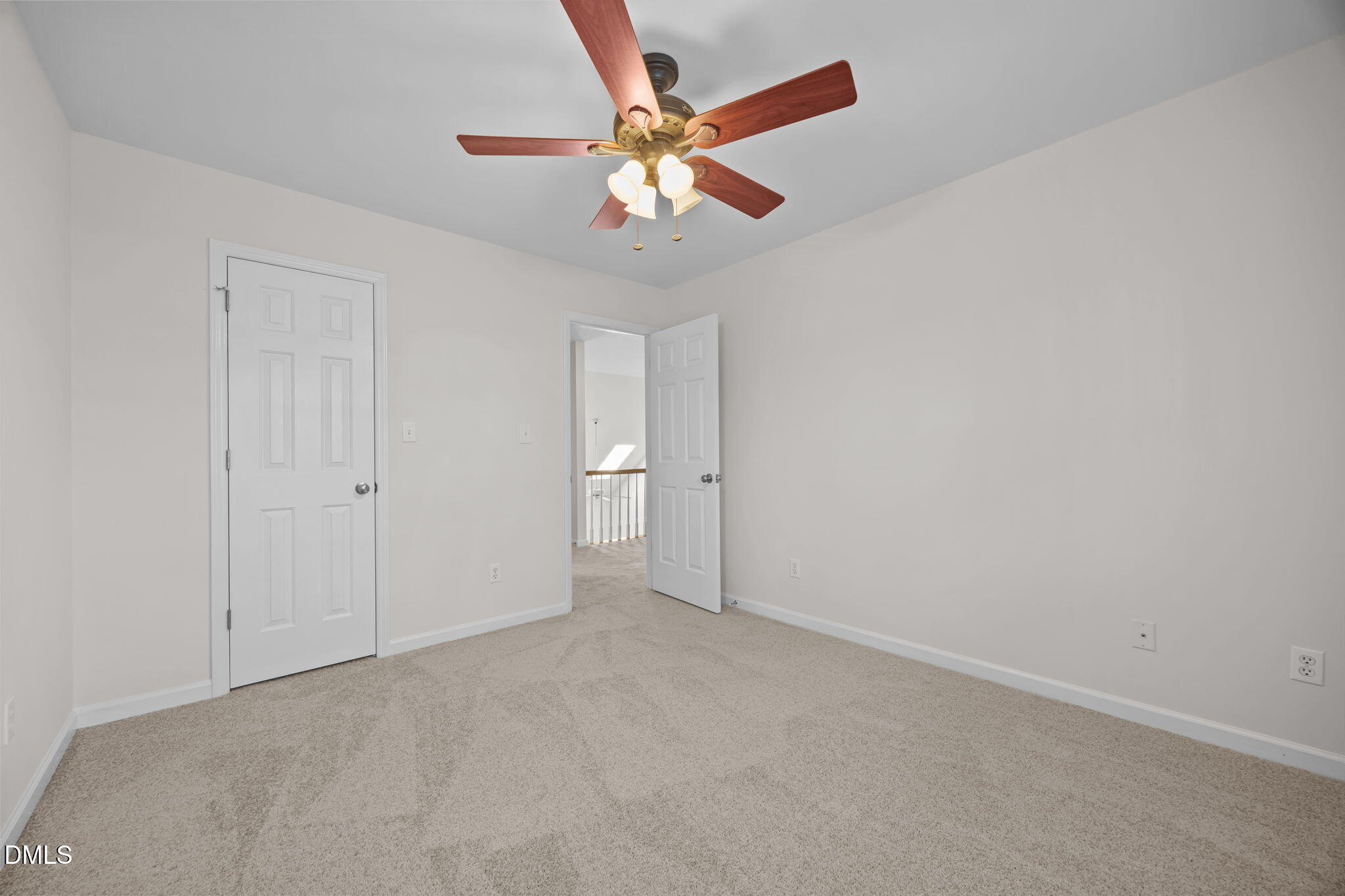 206 Riverwalk Circle