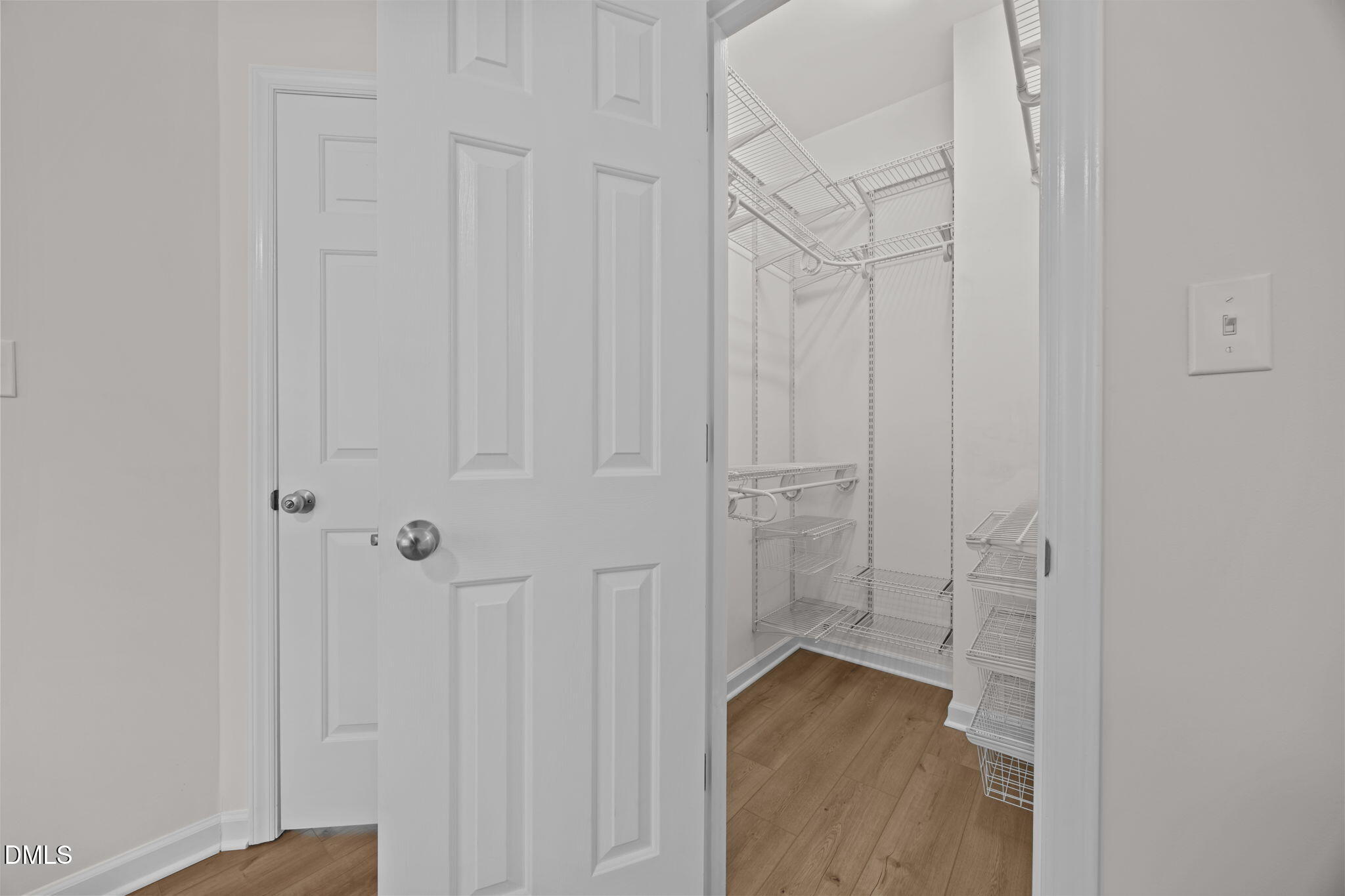 206 Riverwalk Circle