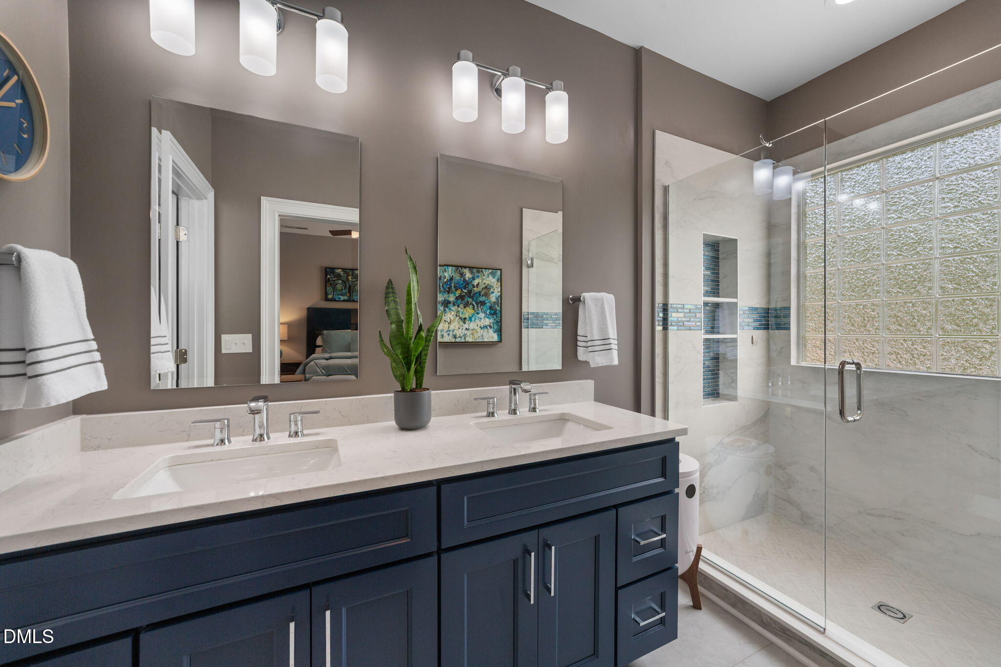 5007 Sunny Creek Lane