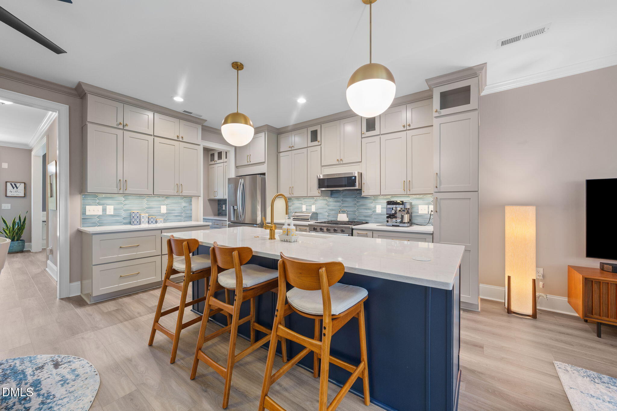 5007 Sunny Creek Lane