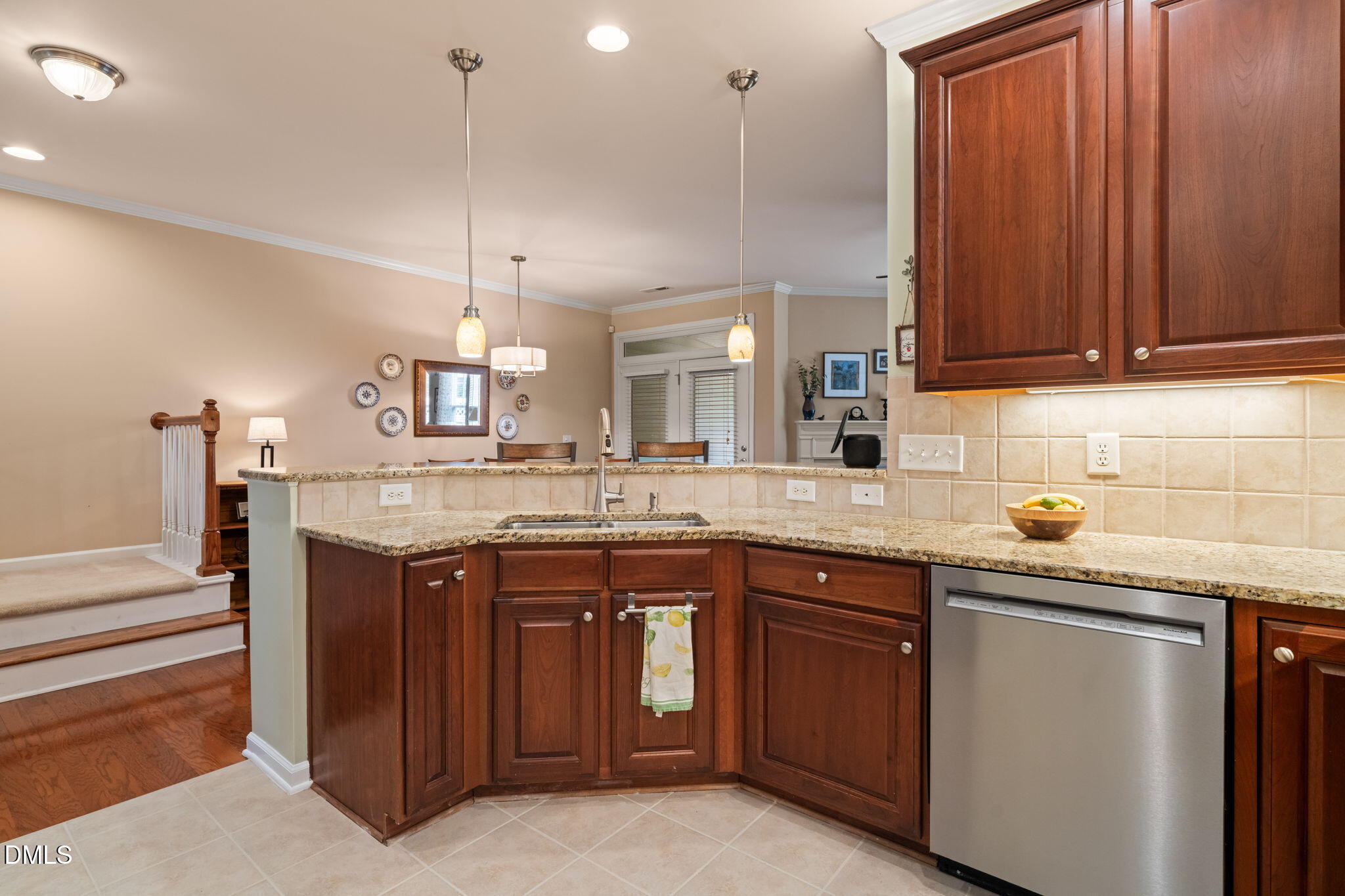 5938 Hourglass Court