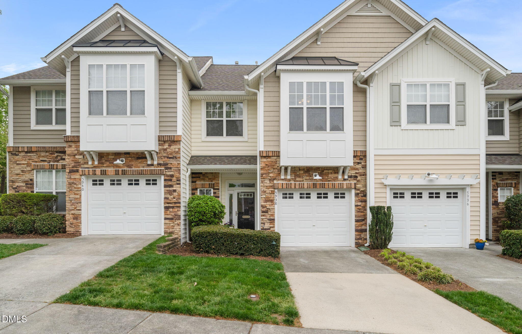 5938 Hourglass Court