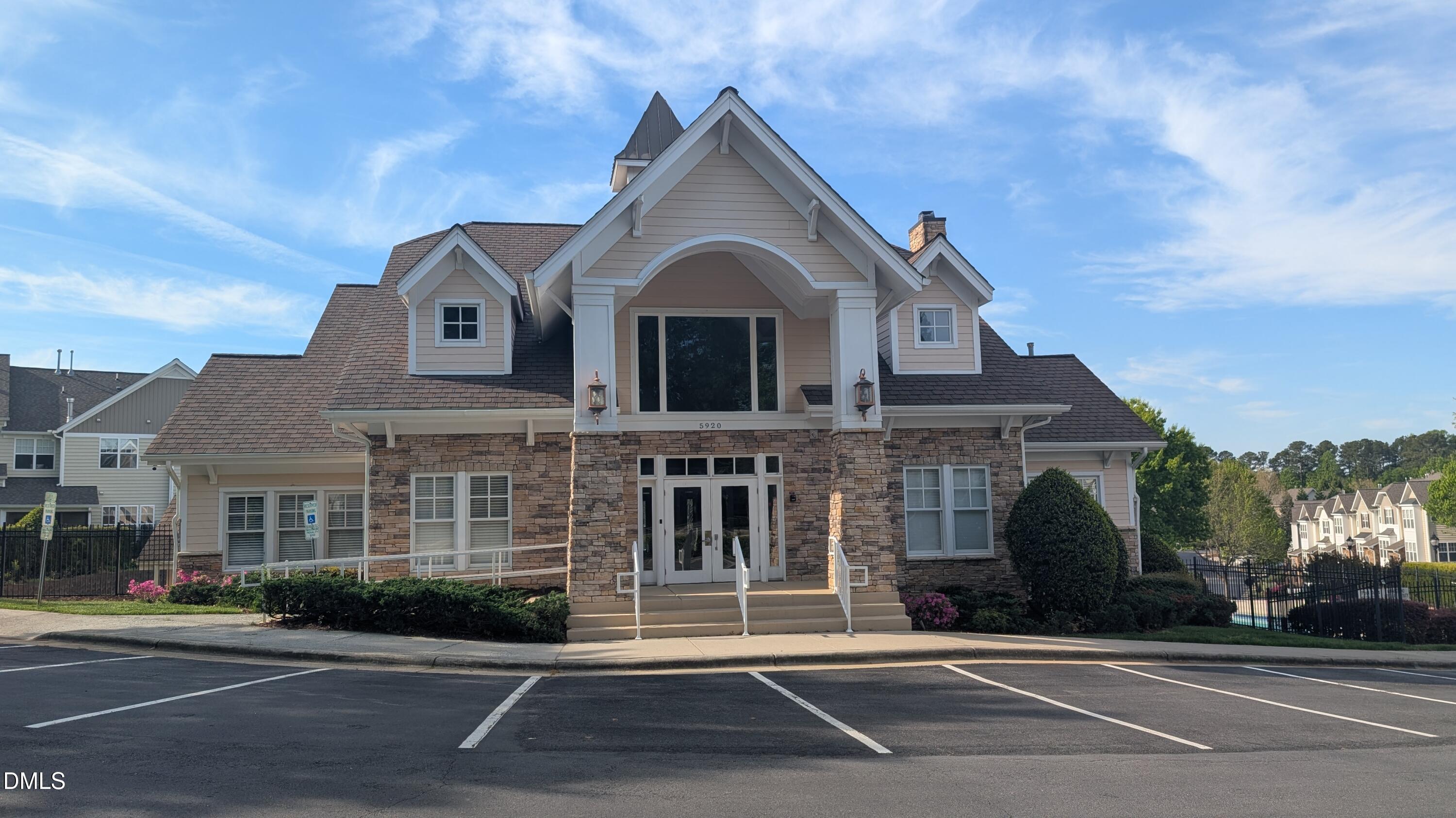 5938 Hourglass Court