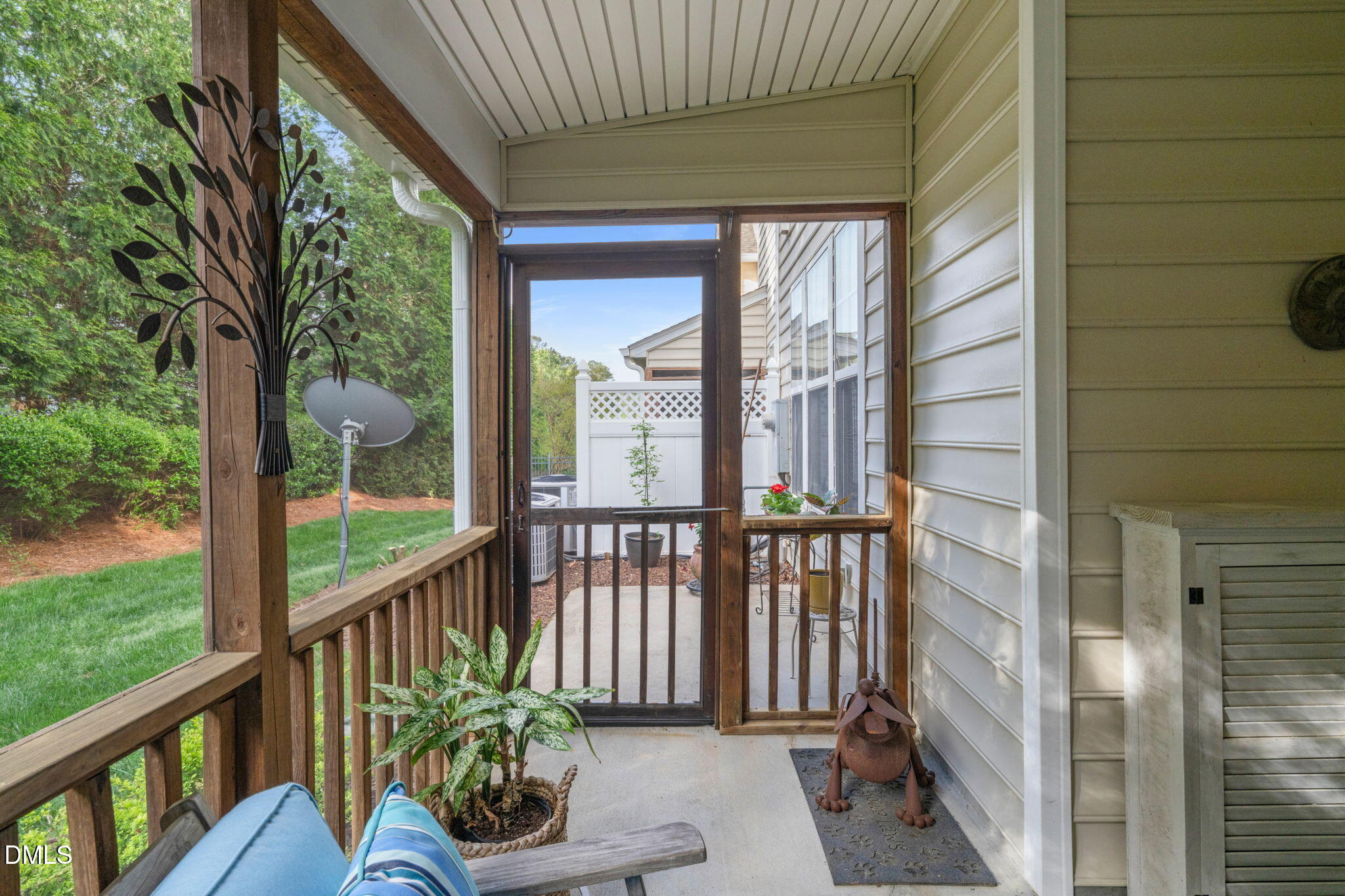 5938 Hourglass Court
