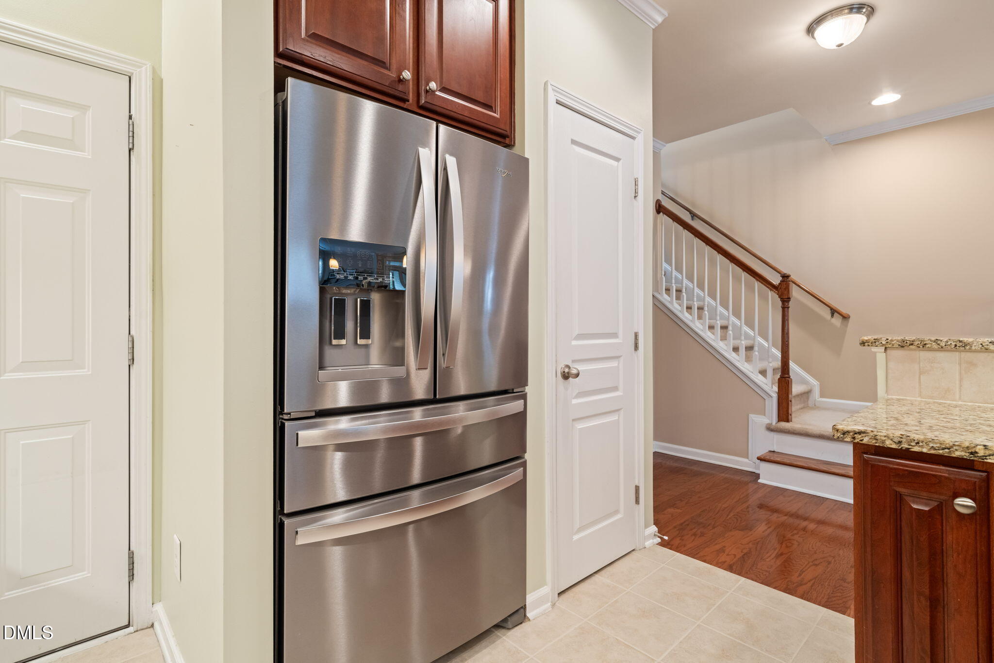 5938 Hourglass Court