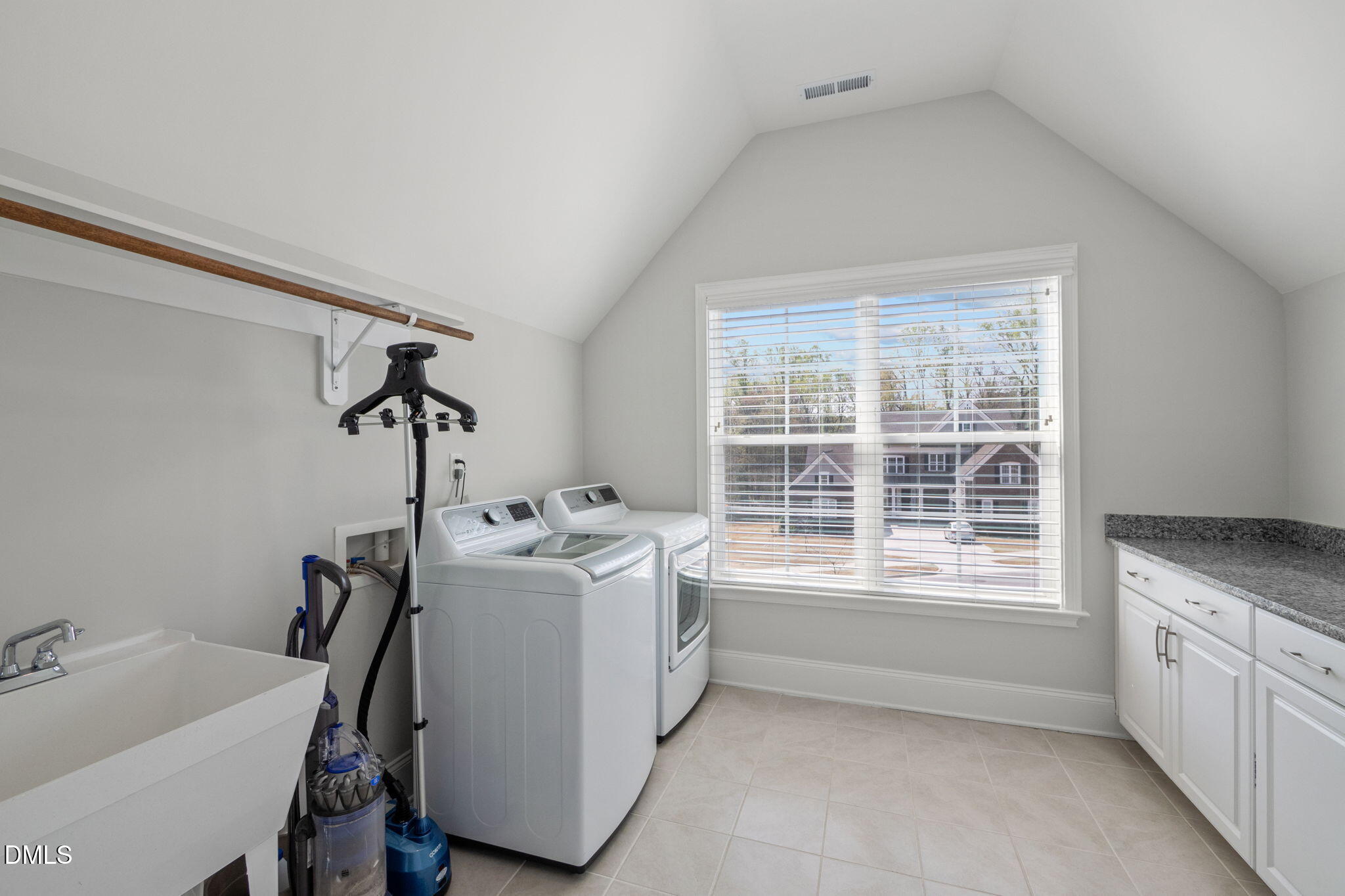 3044 Burlap Drive