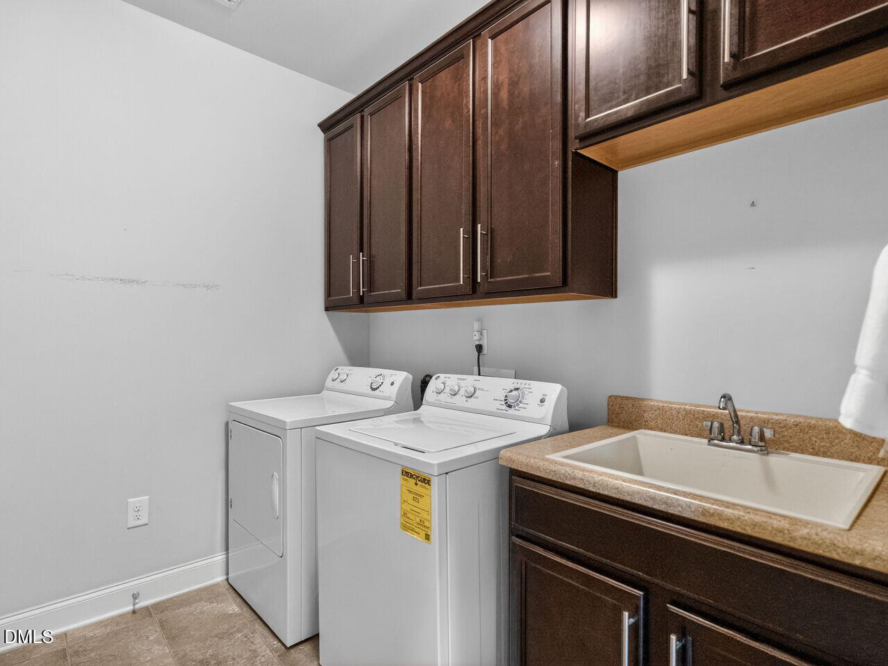 1497 Orchard Villas Avenue