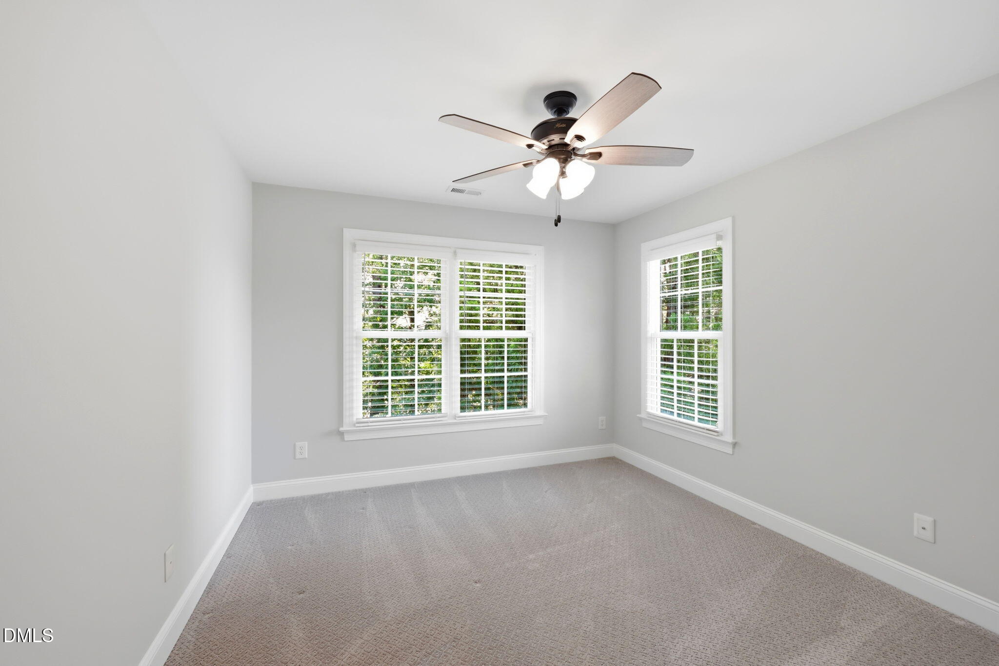 215 Lansbrooke Lane