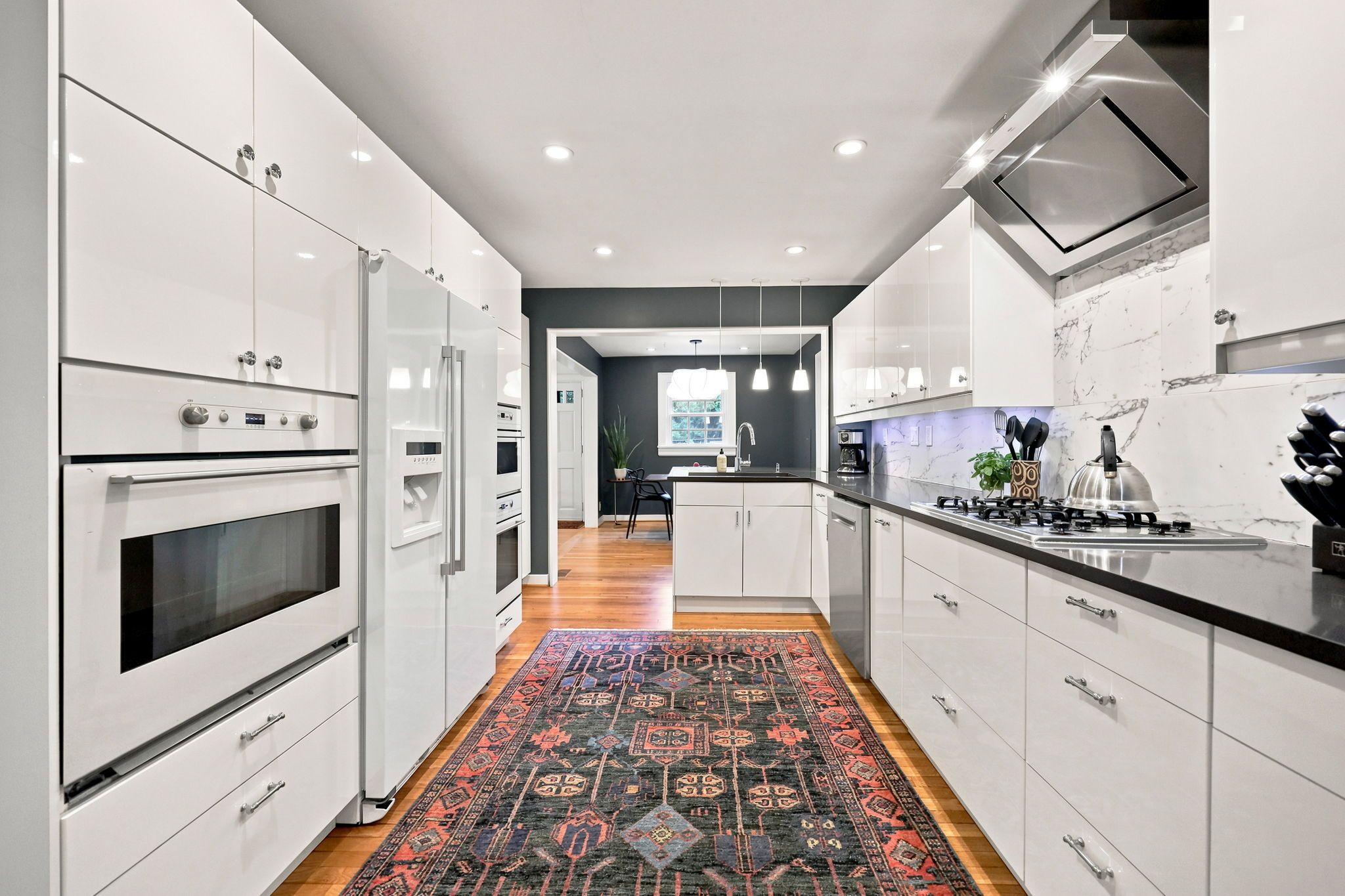 2803 Wayland Drive