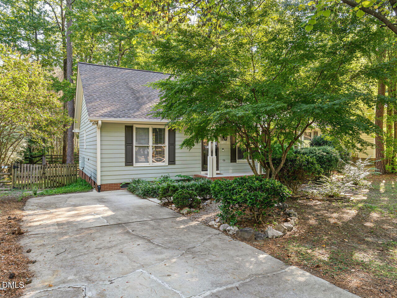 108 Carrousel Lane