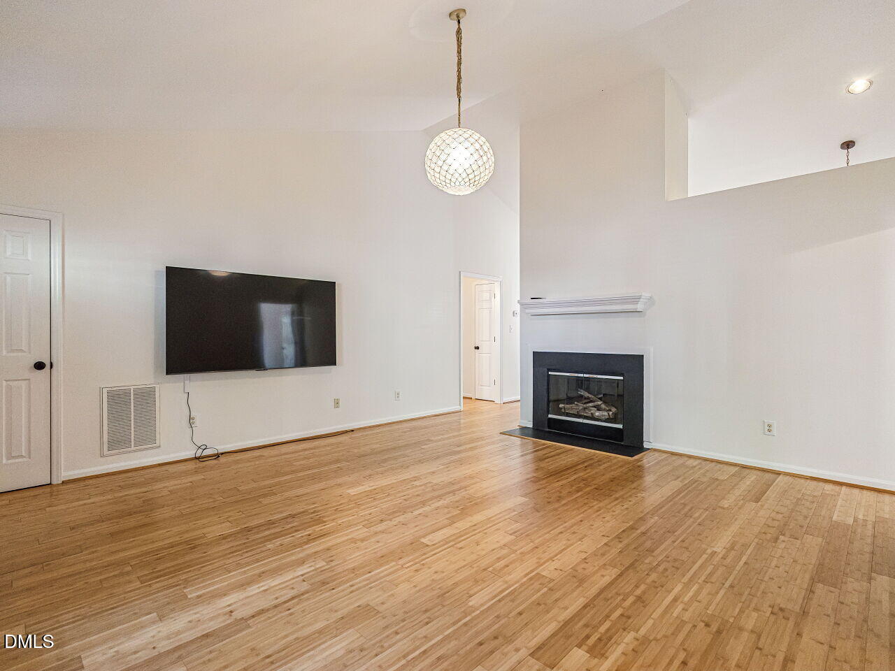 108 Carrousel Lane