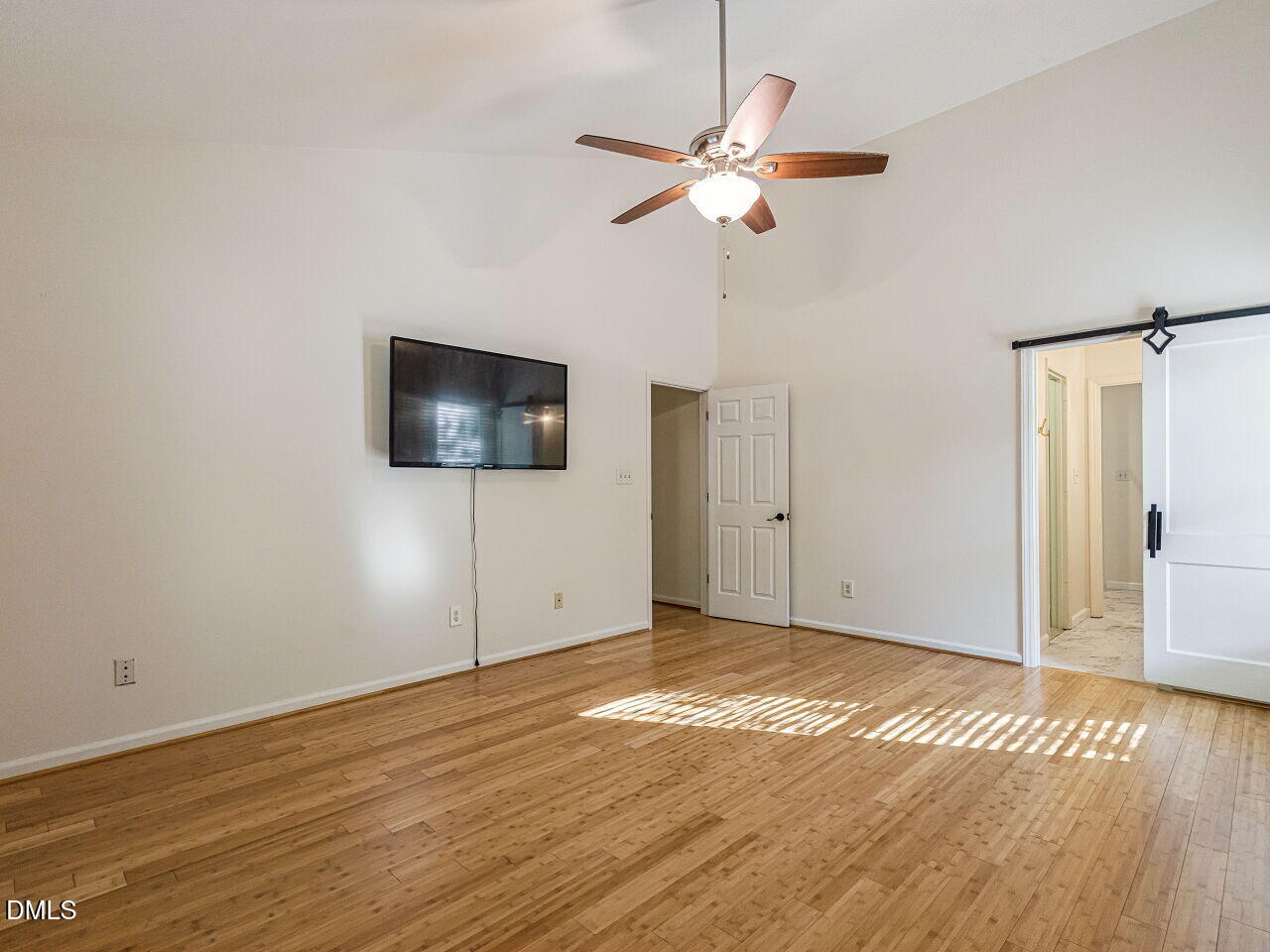 108 Carrousel Lane