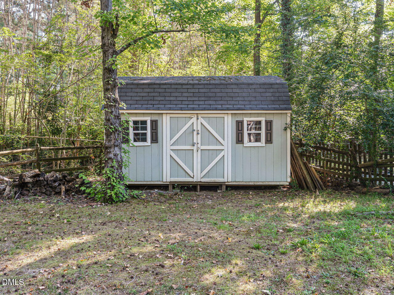 108 Carrousel Lane