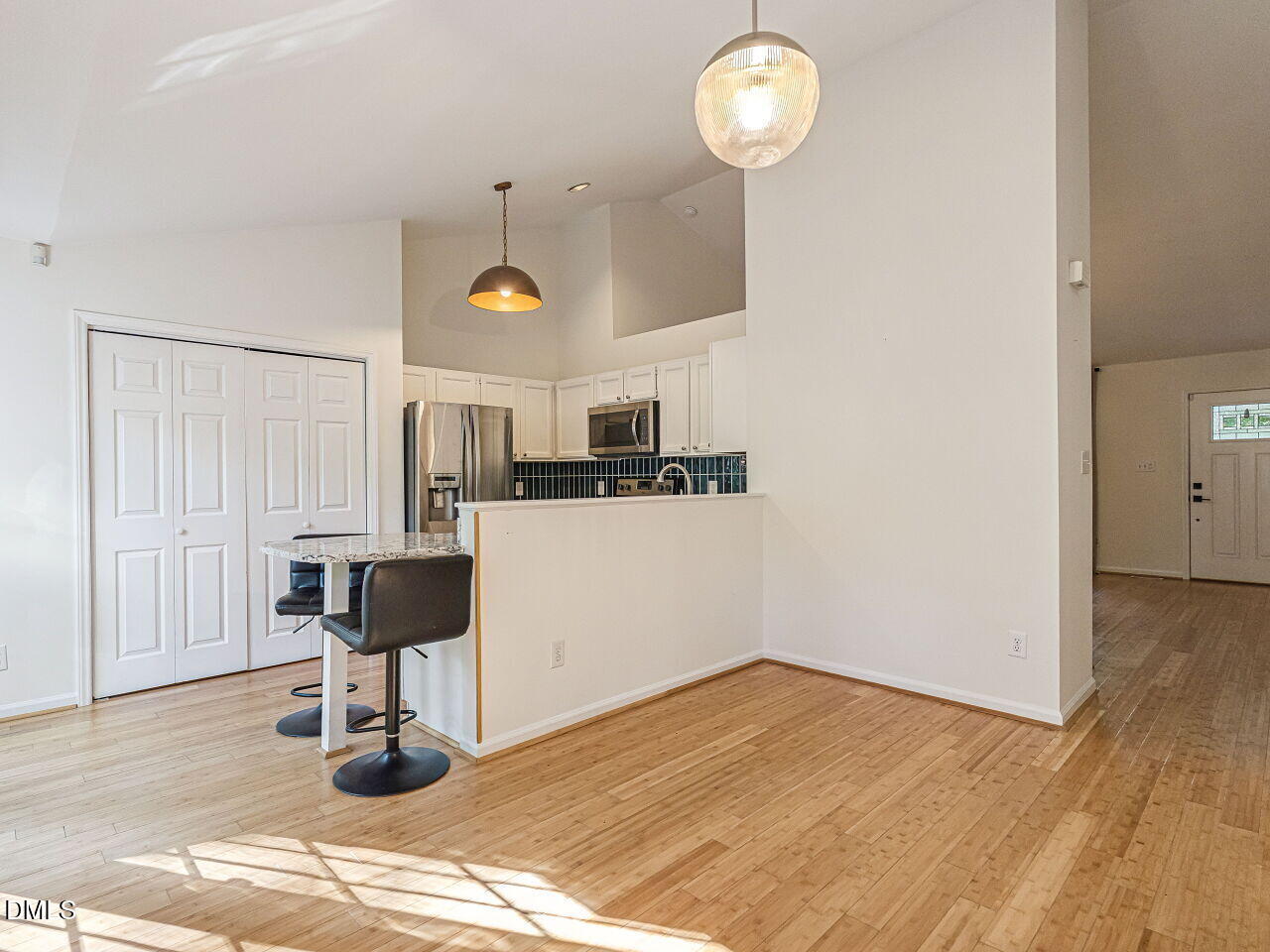 108 Carrousel Lane