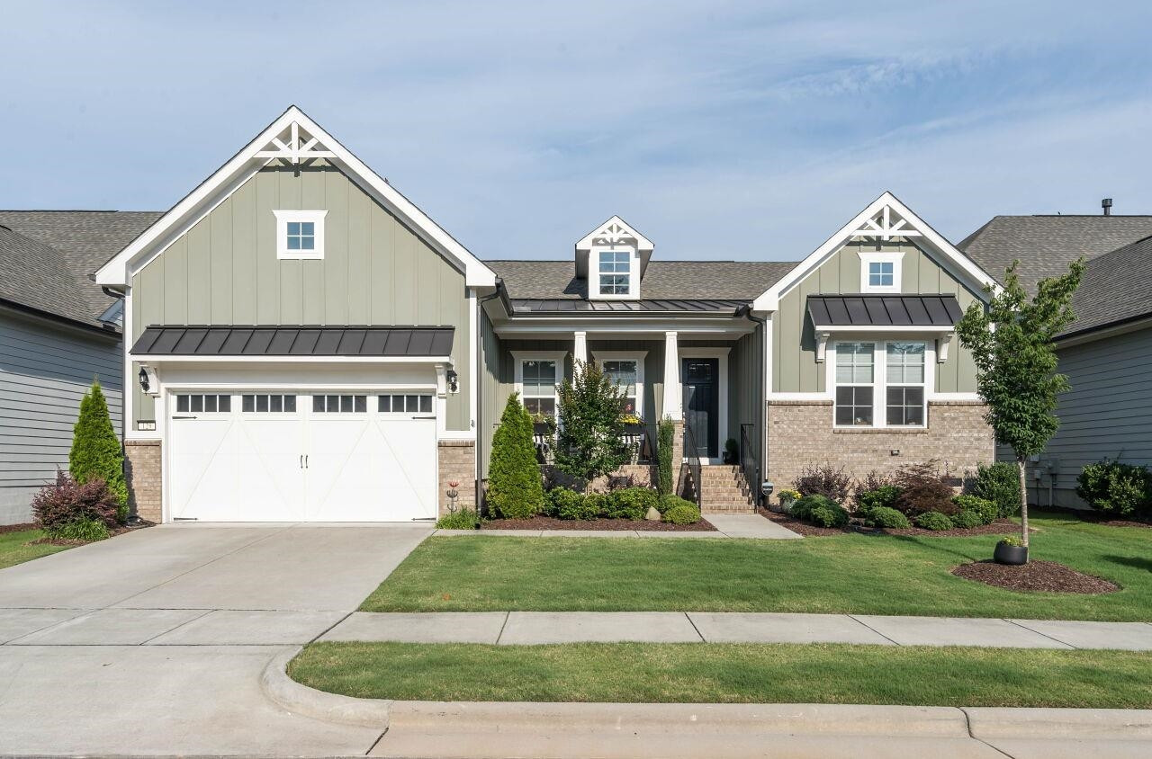 129 Damsire Way