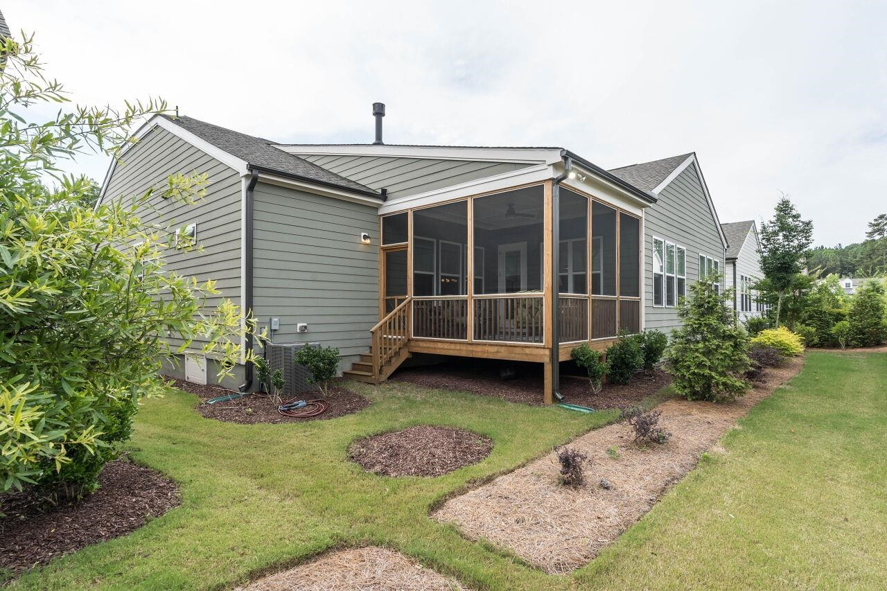 129 Damsire Way