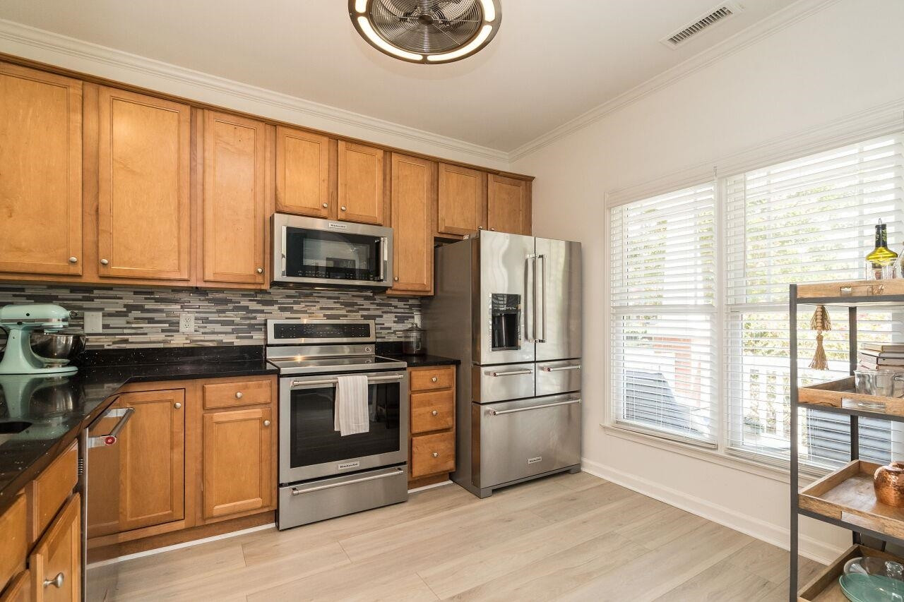 1044 Mica Lamp Court