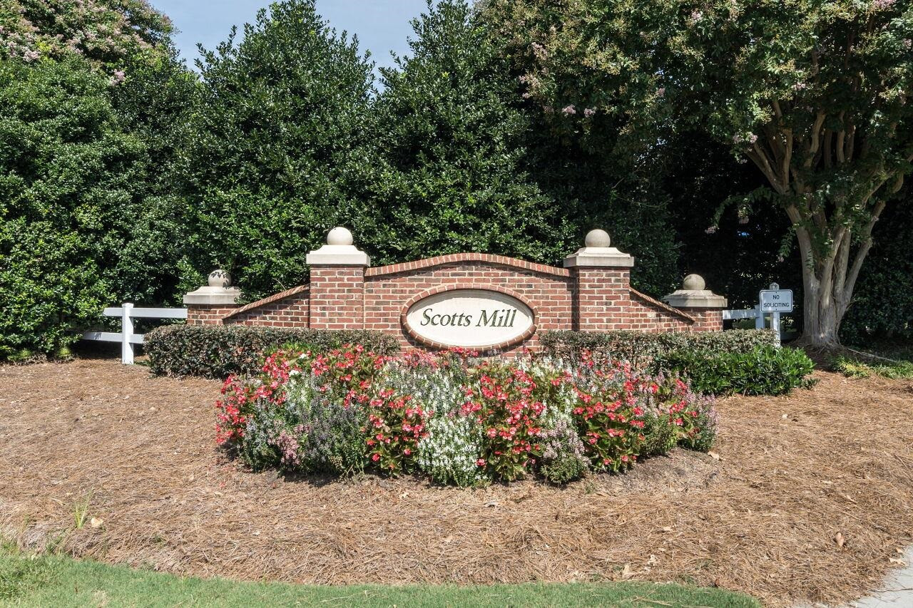 1044 Mica Lamp Court