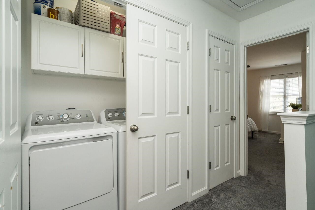 1044 Mica Lamp Court