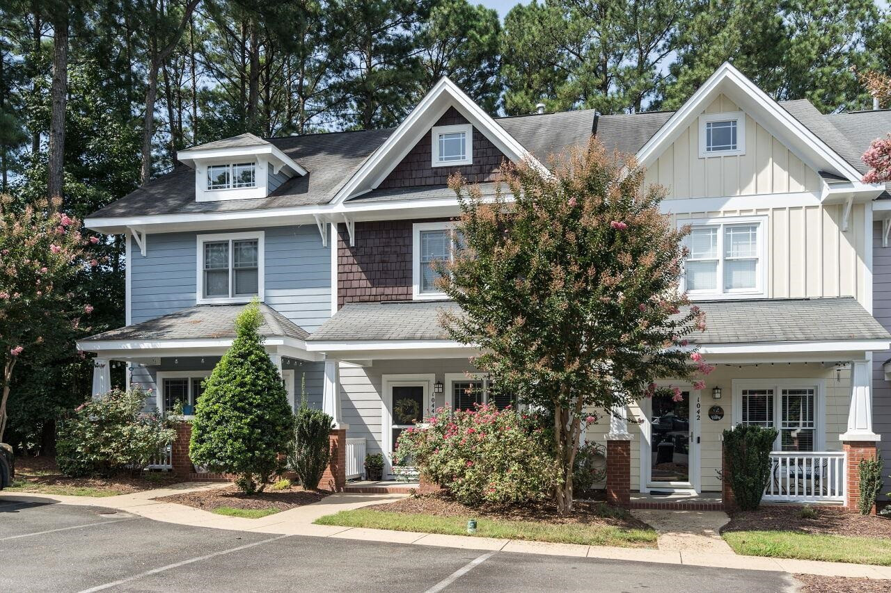 1044 Mica Lamp Court