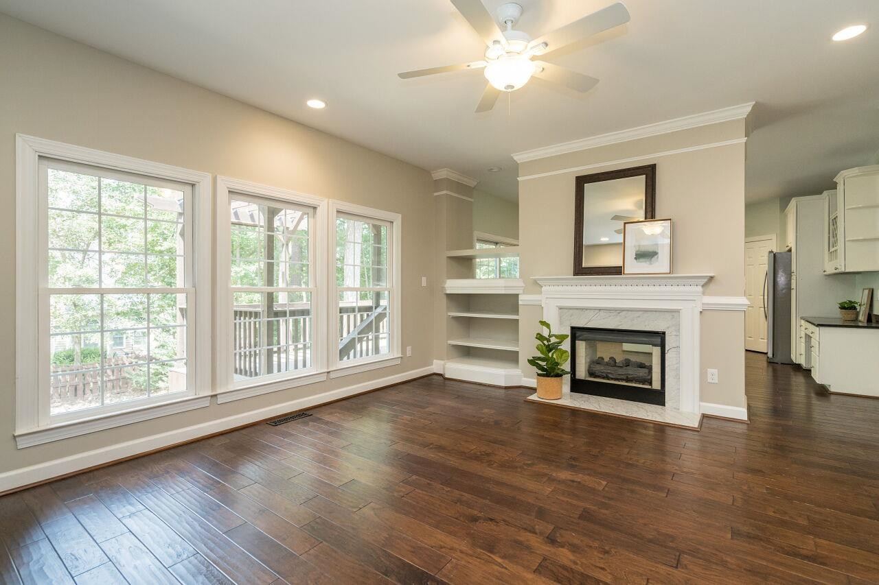 102 Wexwood Court