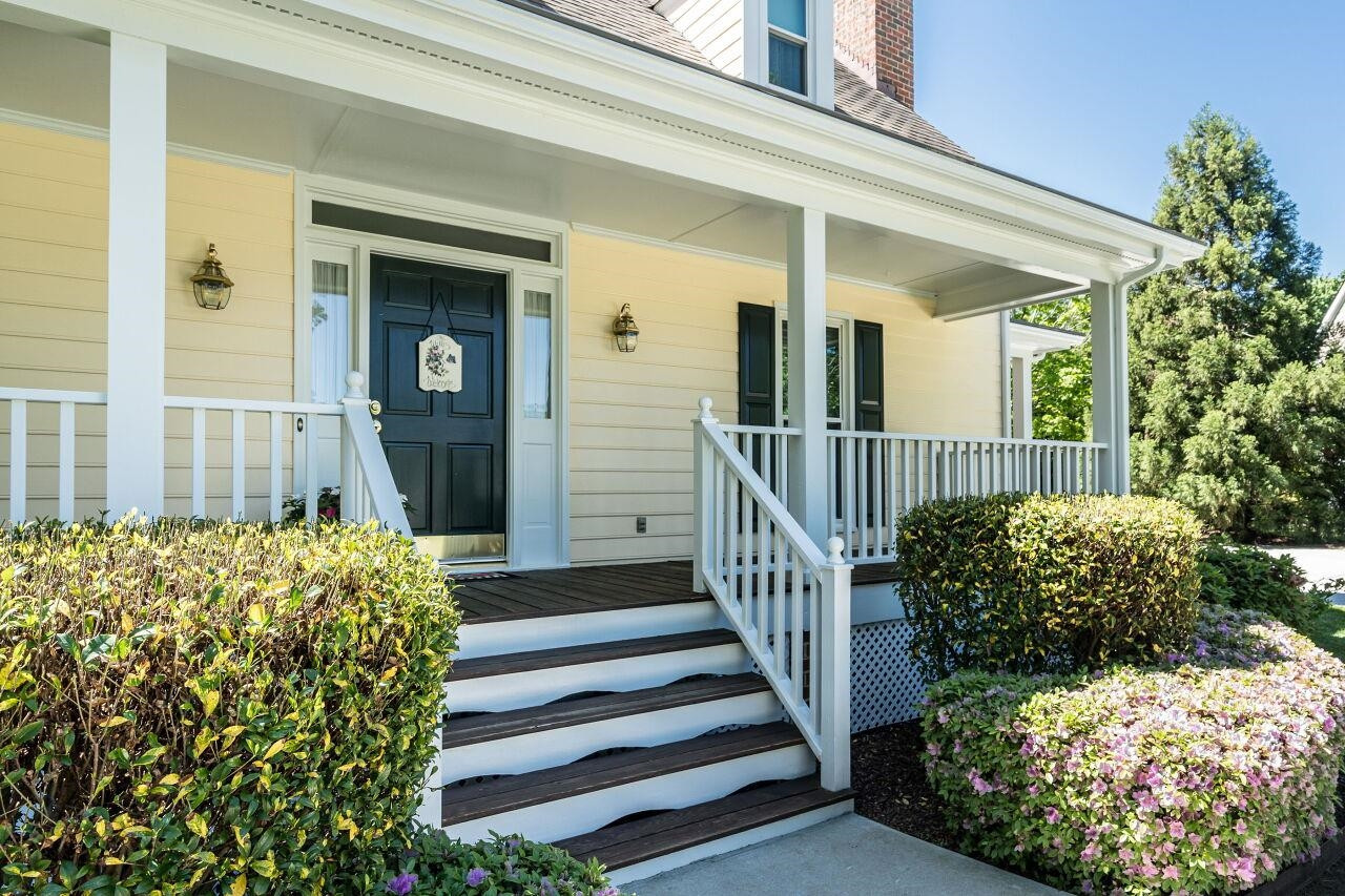 4504 Grayling Drive