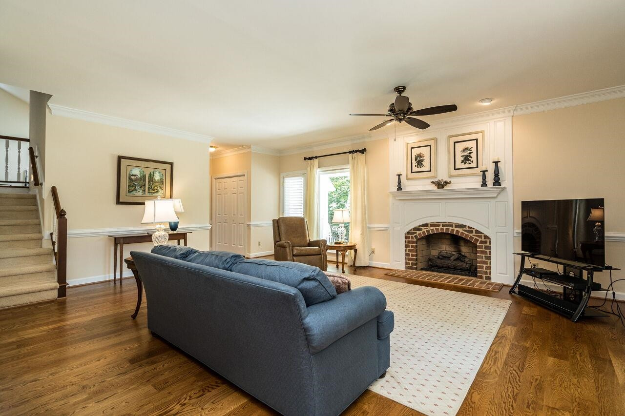 4504 Grayling Drive