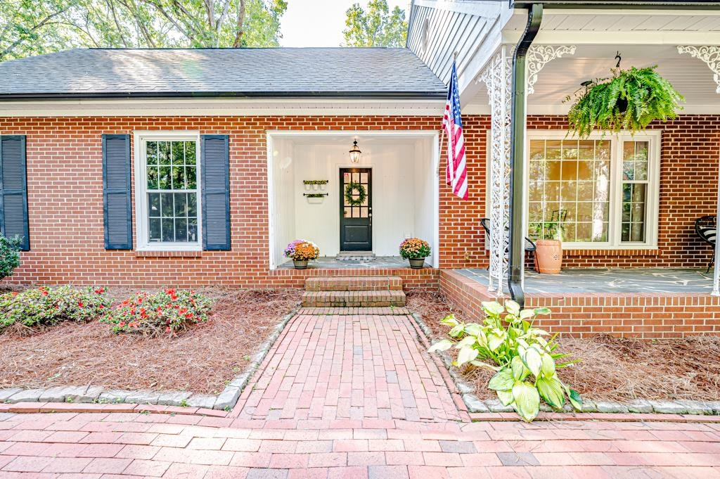 611 Carbonton Road