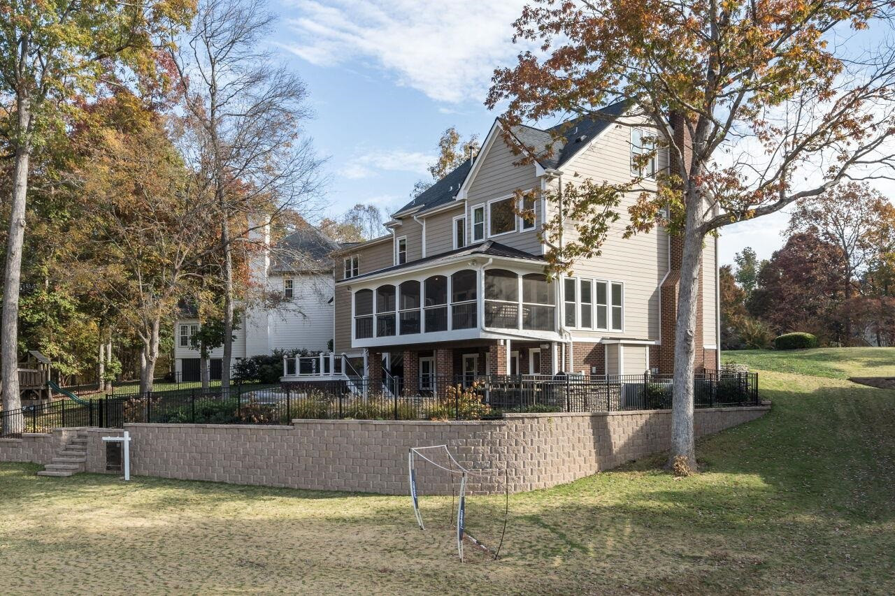 309 Frenchmans Bluff Court