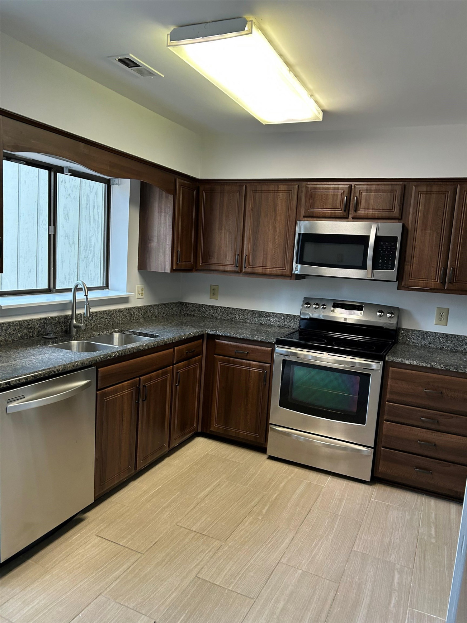 5021 Tall Pines Court Unit: 5021