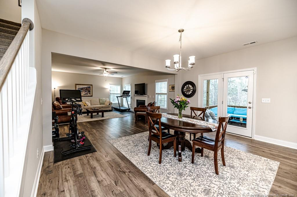 517 Boulderbrook Parkway