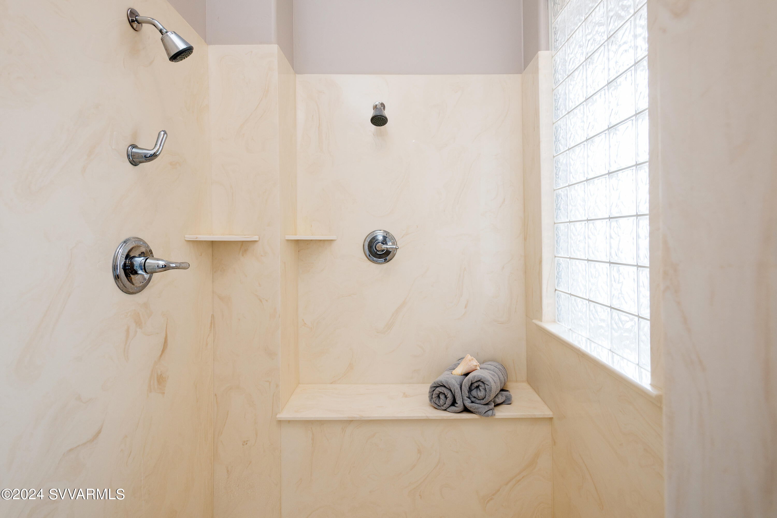 5930 E La Privada Drive