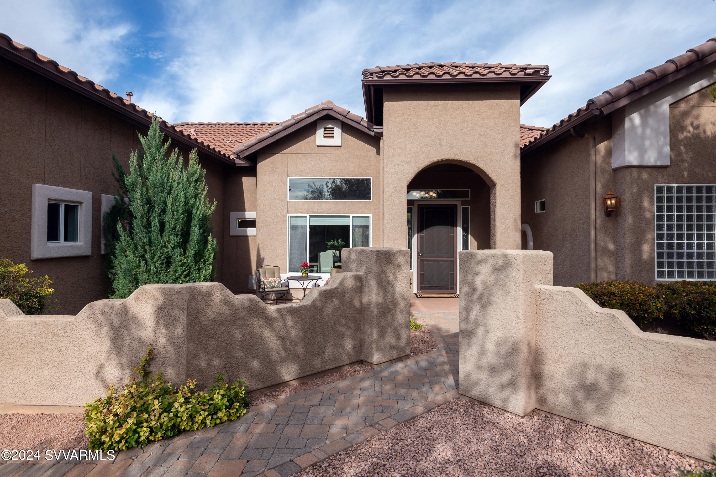 5930 E La Privada Drive