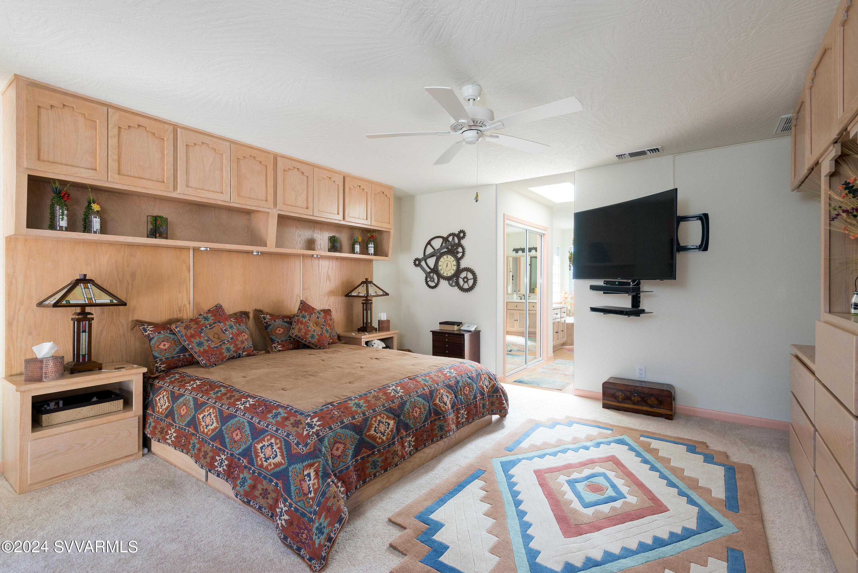 130 Indian Cliffs Rd