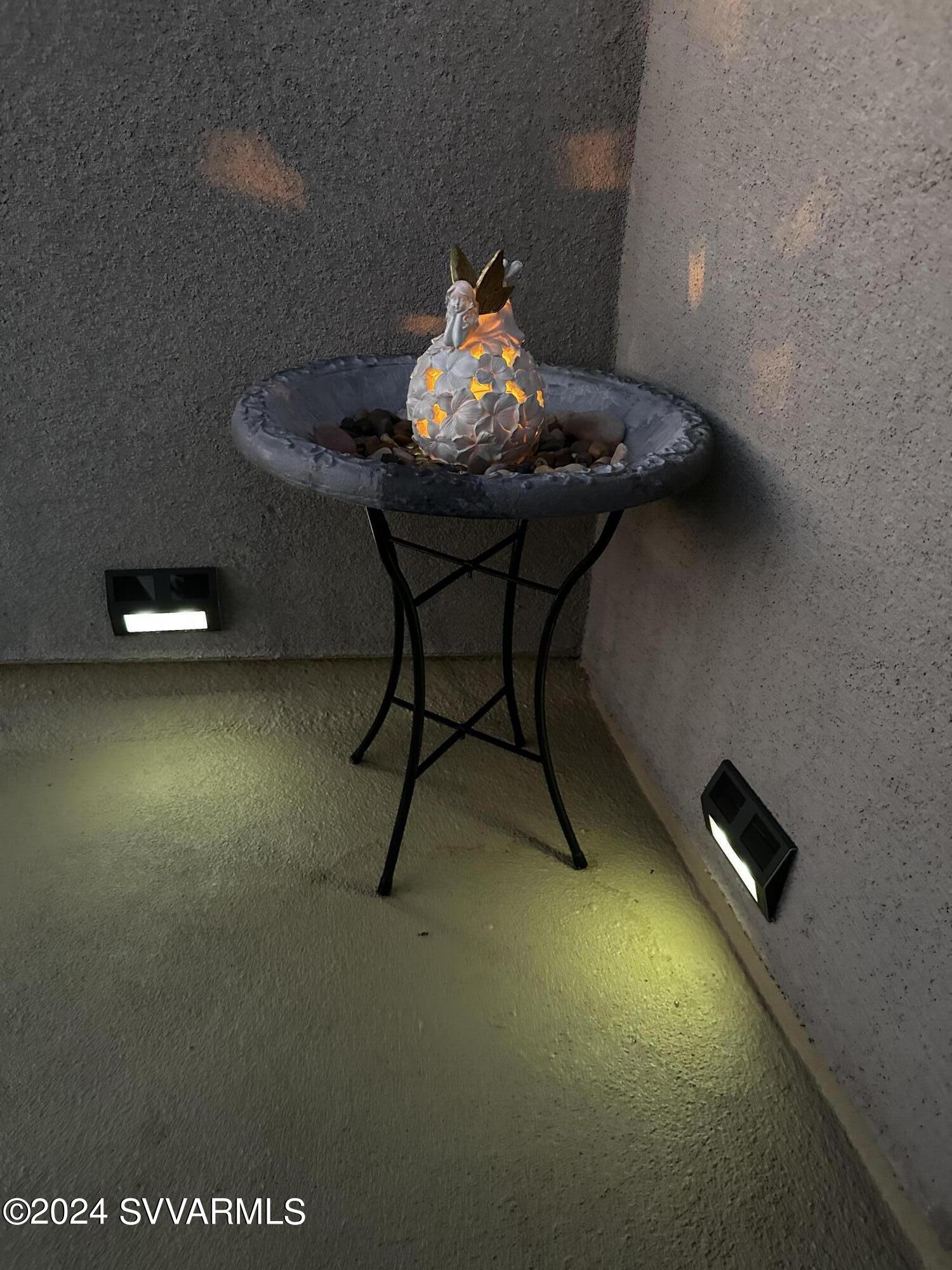 130 Indian Cliffs Rd