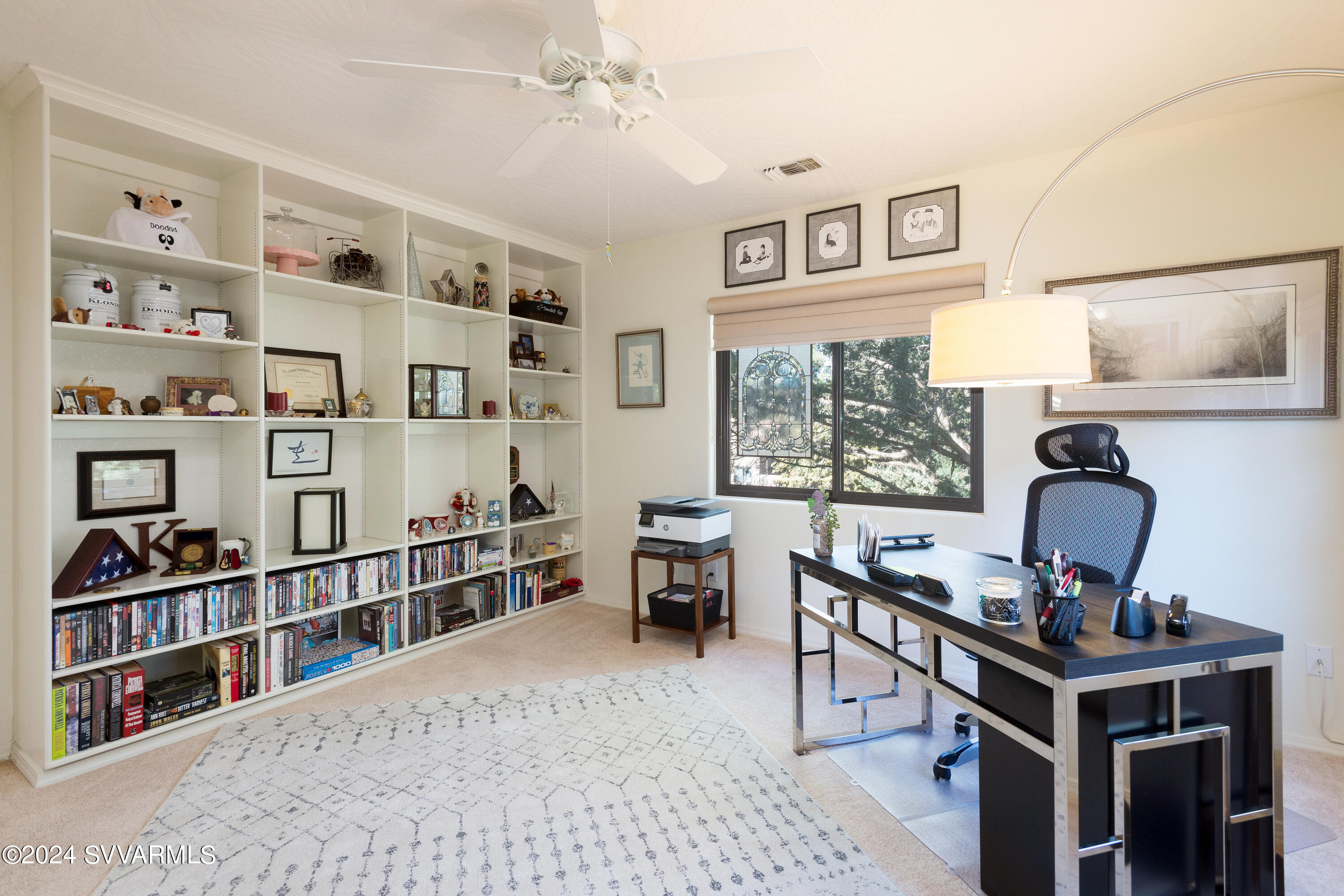 130 Indian Cliffs Rd