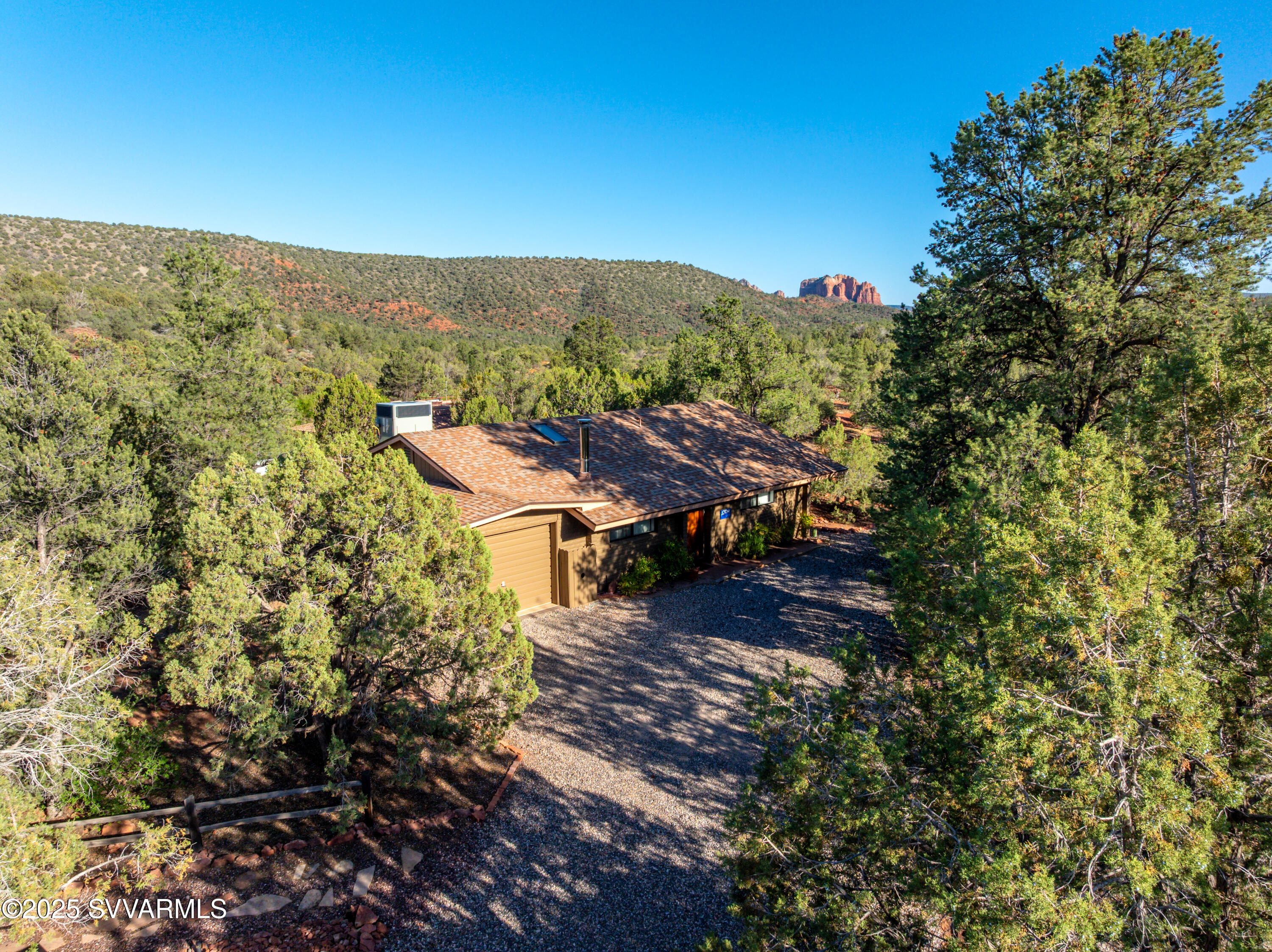 550 El Camino Rd