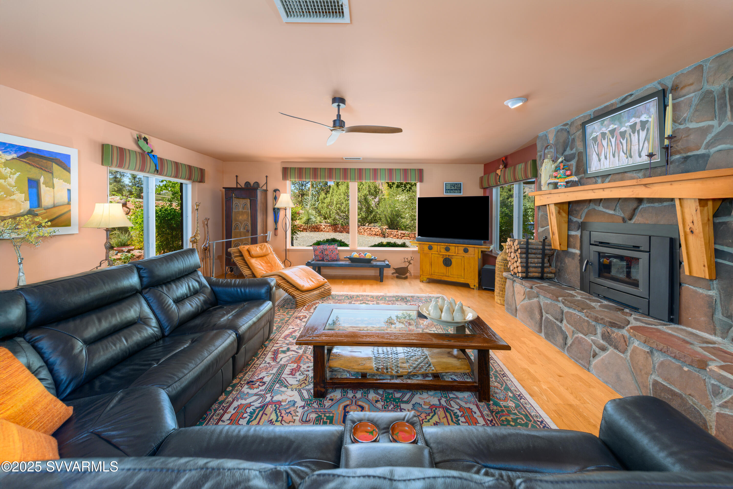550 El Camino Rd