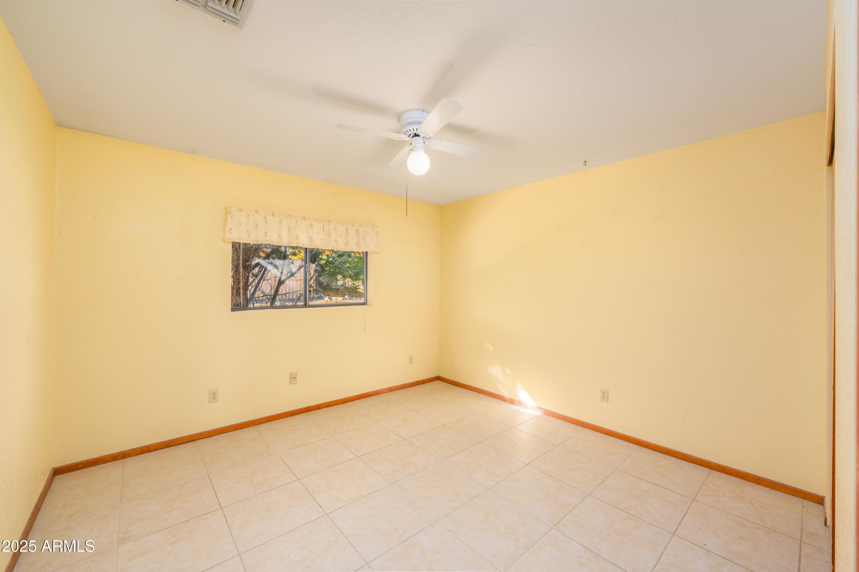 1102 S IRONWOOD Circle