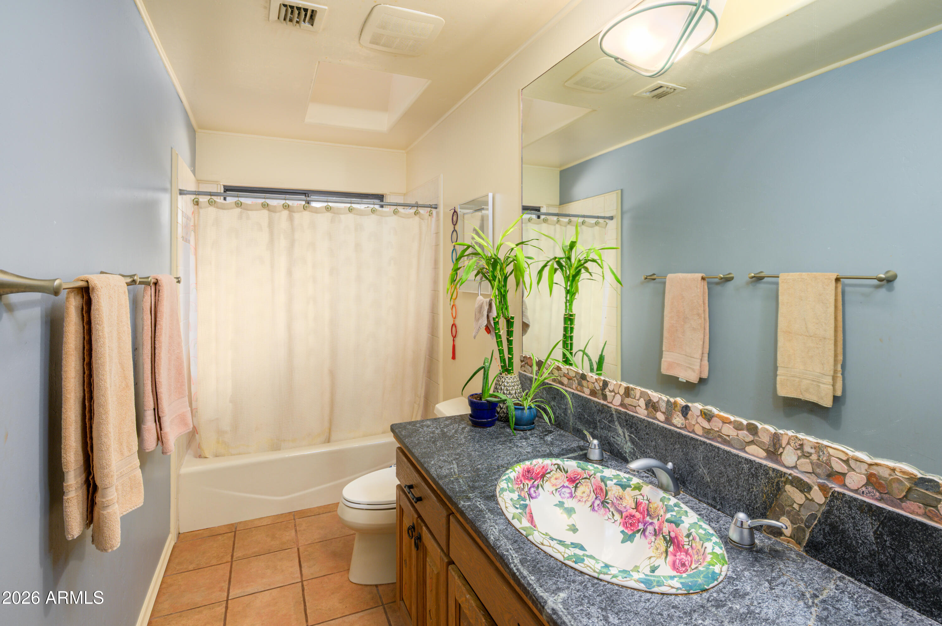 90 VALLEY VIEW Drive