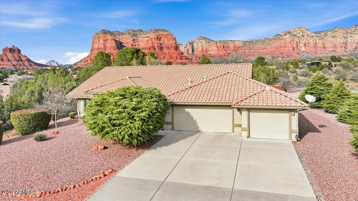 605 Jacks Canyon Road